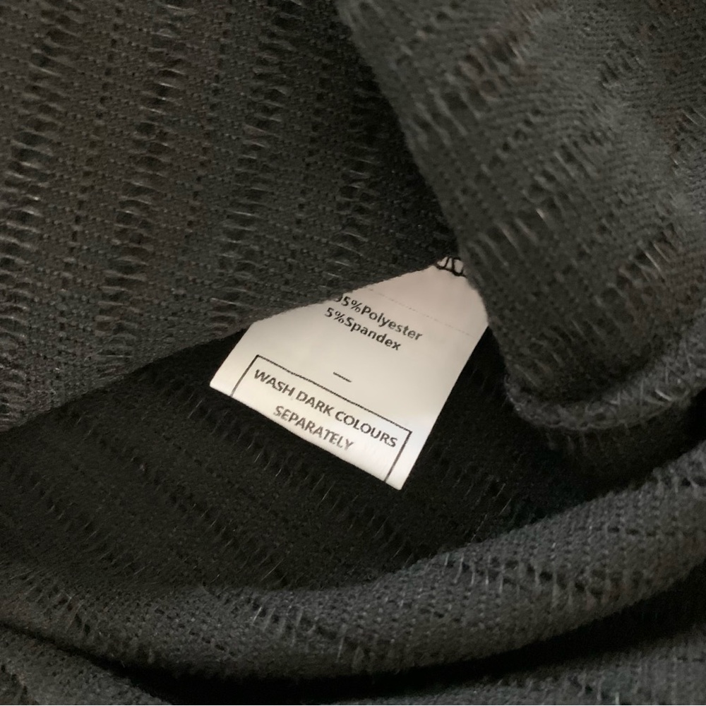 Amazon Basic Black Dress - Picture 5 of 7